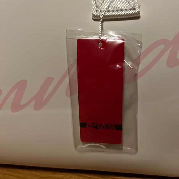 New Honma LTD Edition 65th Anniversary Sakura Blossom Duffel & Golf Cover Set - Picture 9 of 17